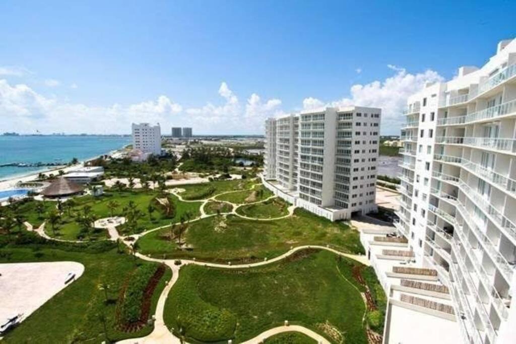 Hermoso Condo De 2 Habitaciones Frente Al Caribe Cancun Exterior photo
